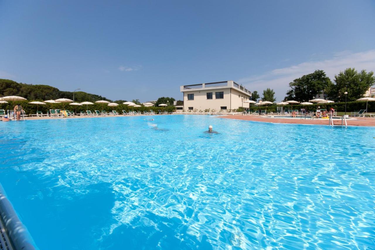 Le Residenze Di Santa Costanza - Mirto/Corbezzolo Aparthotel San Vincenzo Exterior photo